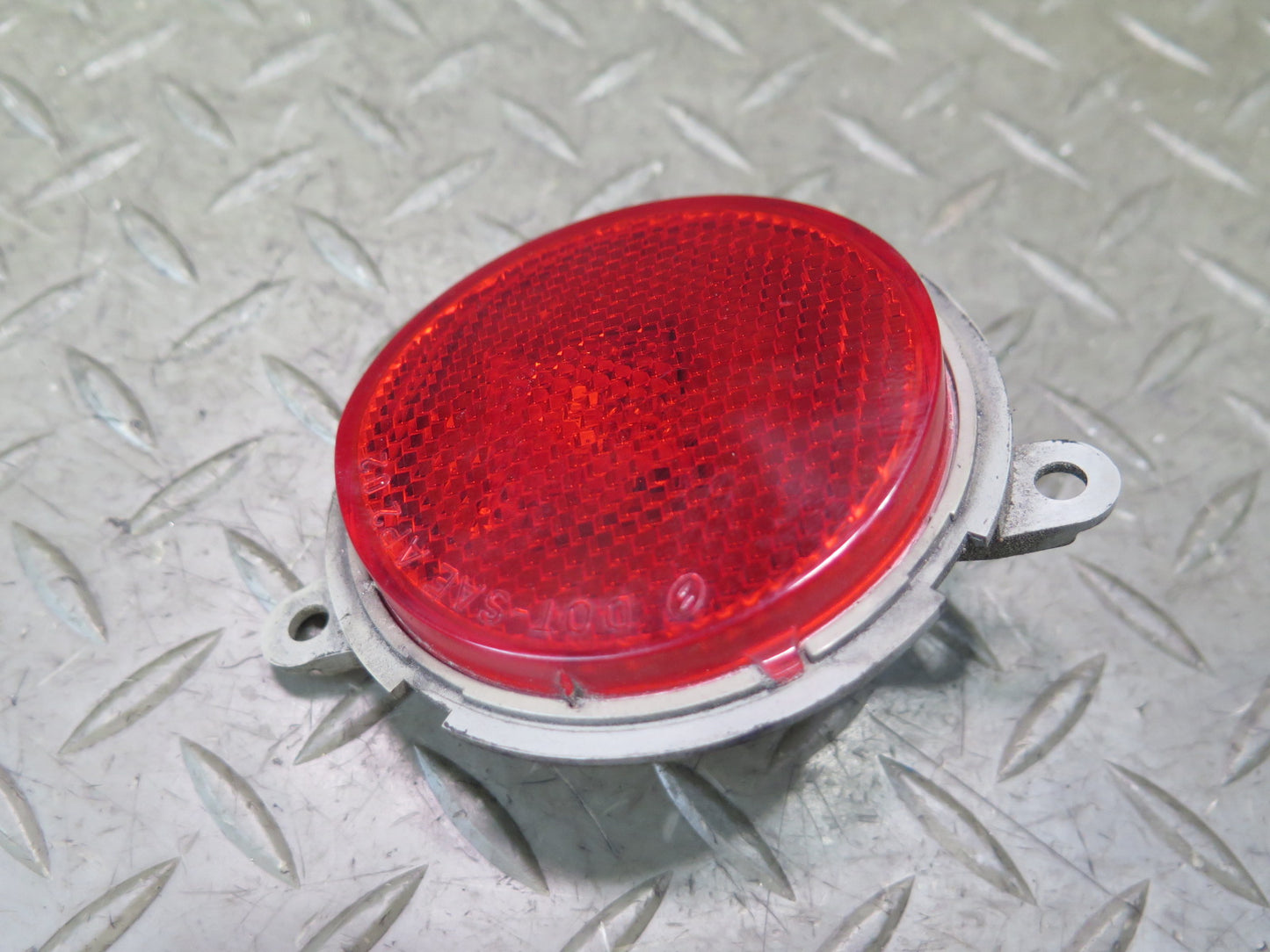 03-08 BMW E85 Z4 Rear Left Bumper Reflector Marker Light 6908821 OEM