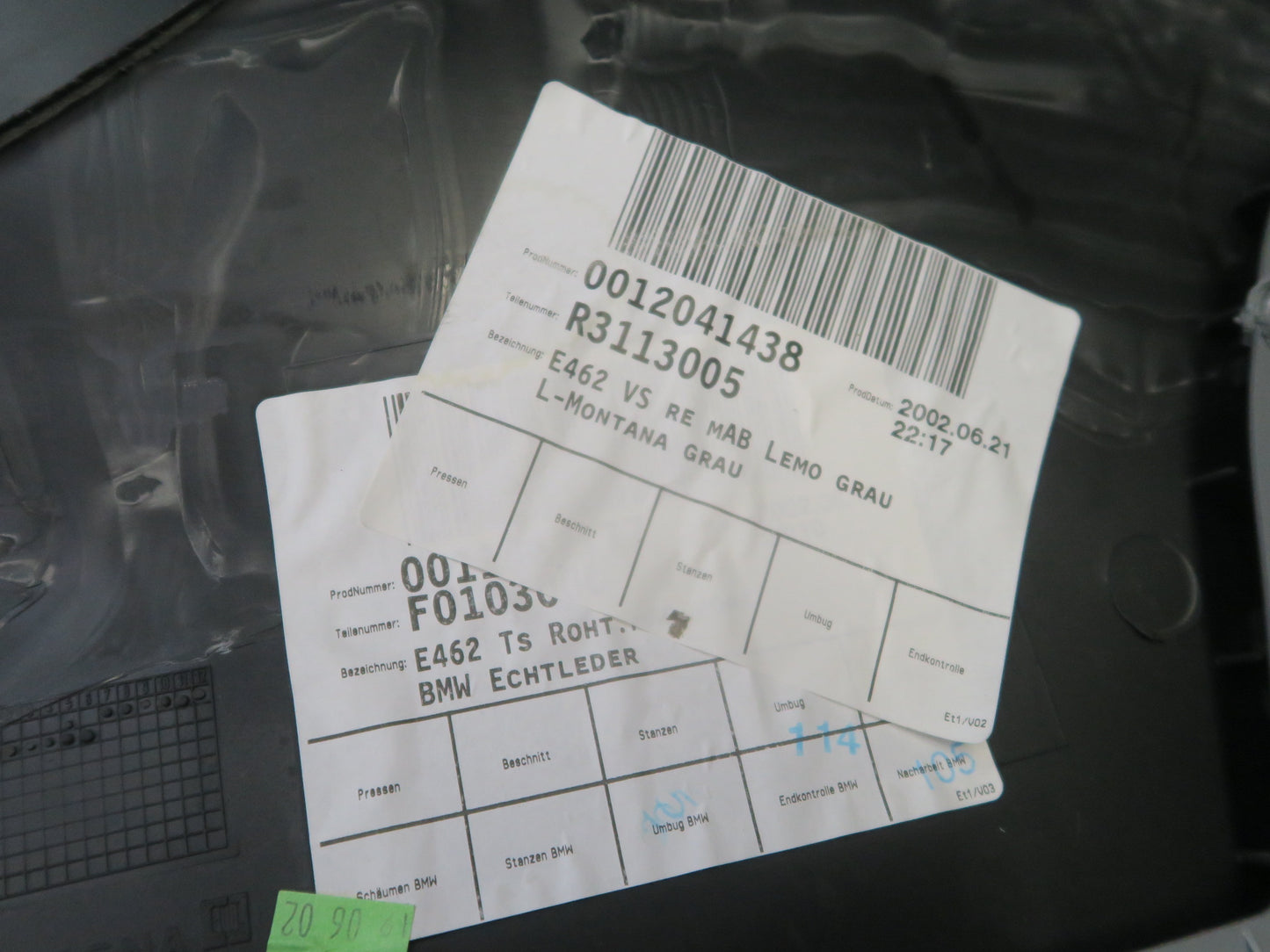 01-06 BMW E46 330CI Coupe Convertible Front Right Interior Door Panel Gray OEM