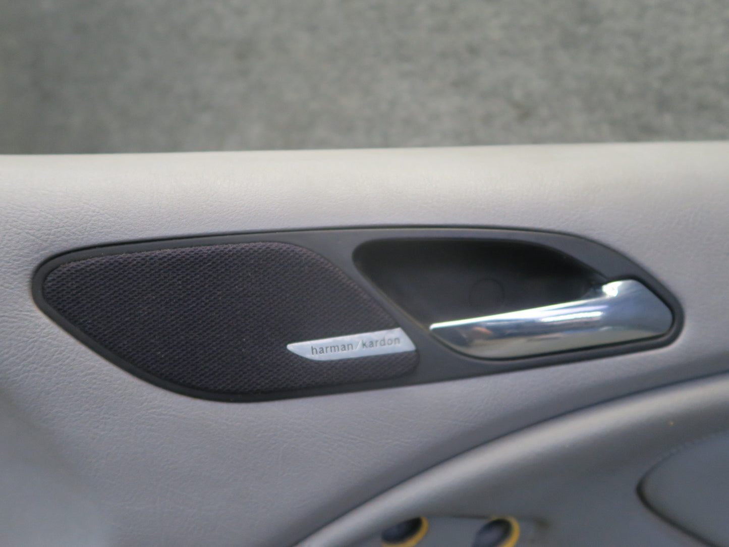 01-06 BMW E46 330CI Coupe Convertible Front Right Interior Door Panel Gray OEM