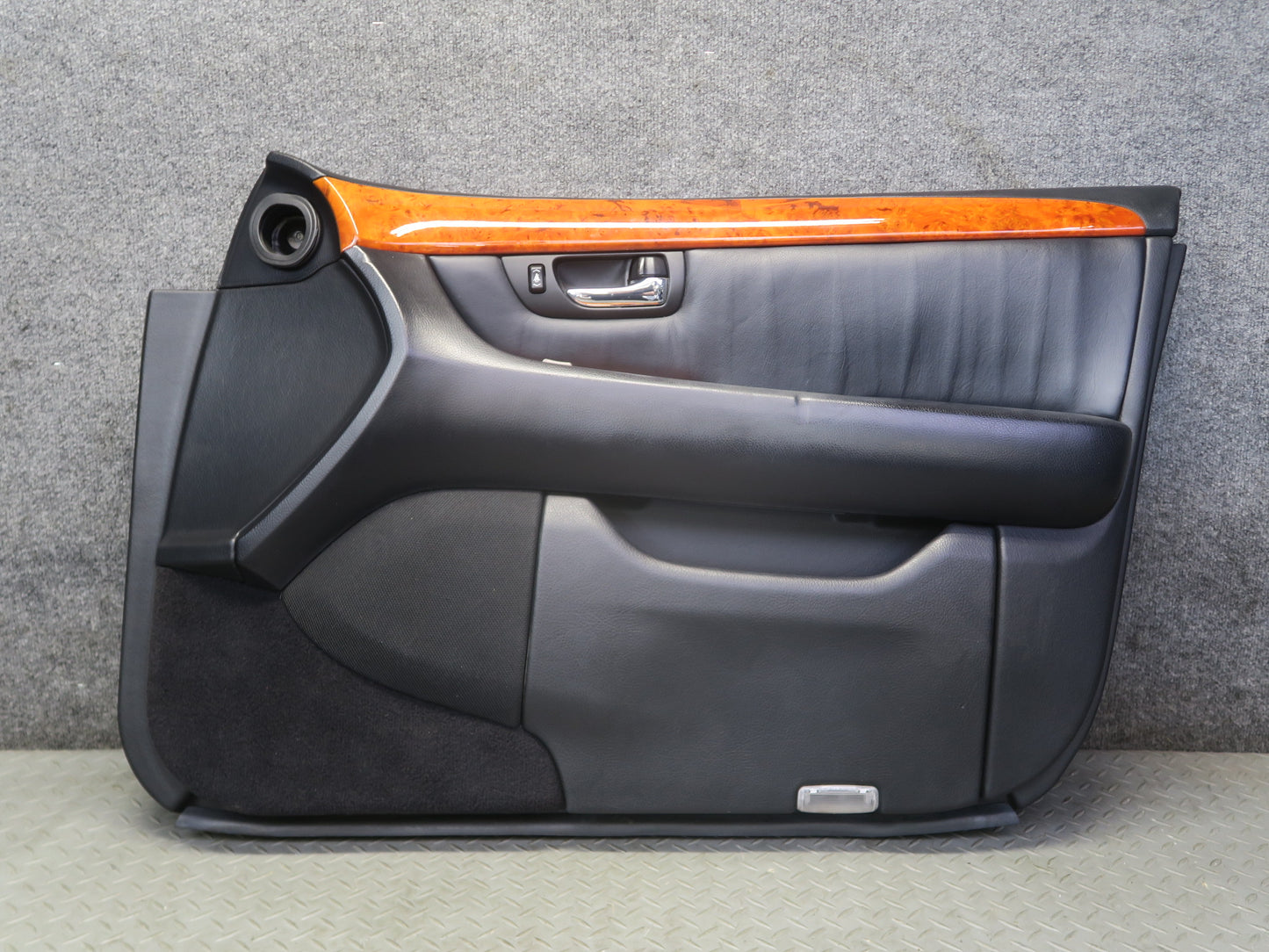04-06 Lexus UCF30L LS430 Front Right Door Interior Trim Cover Panel Black OEM