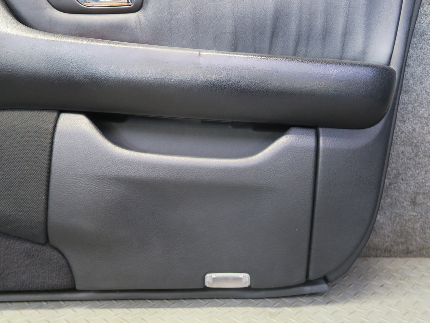 04-06 Lexus UCF30L LS430 Front Right Door Interior Trim Cover Panel Black OEM
