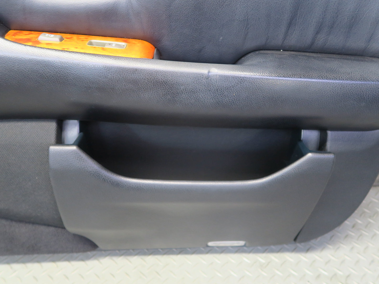 04-06 Lexus UCF30L LS430 Front Right Door Interior Trim Cover Panel Black OEM