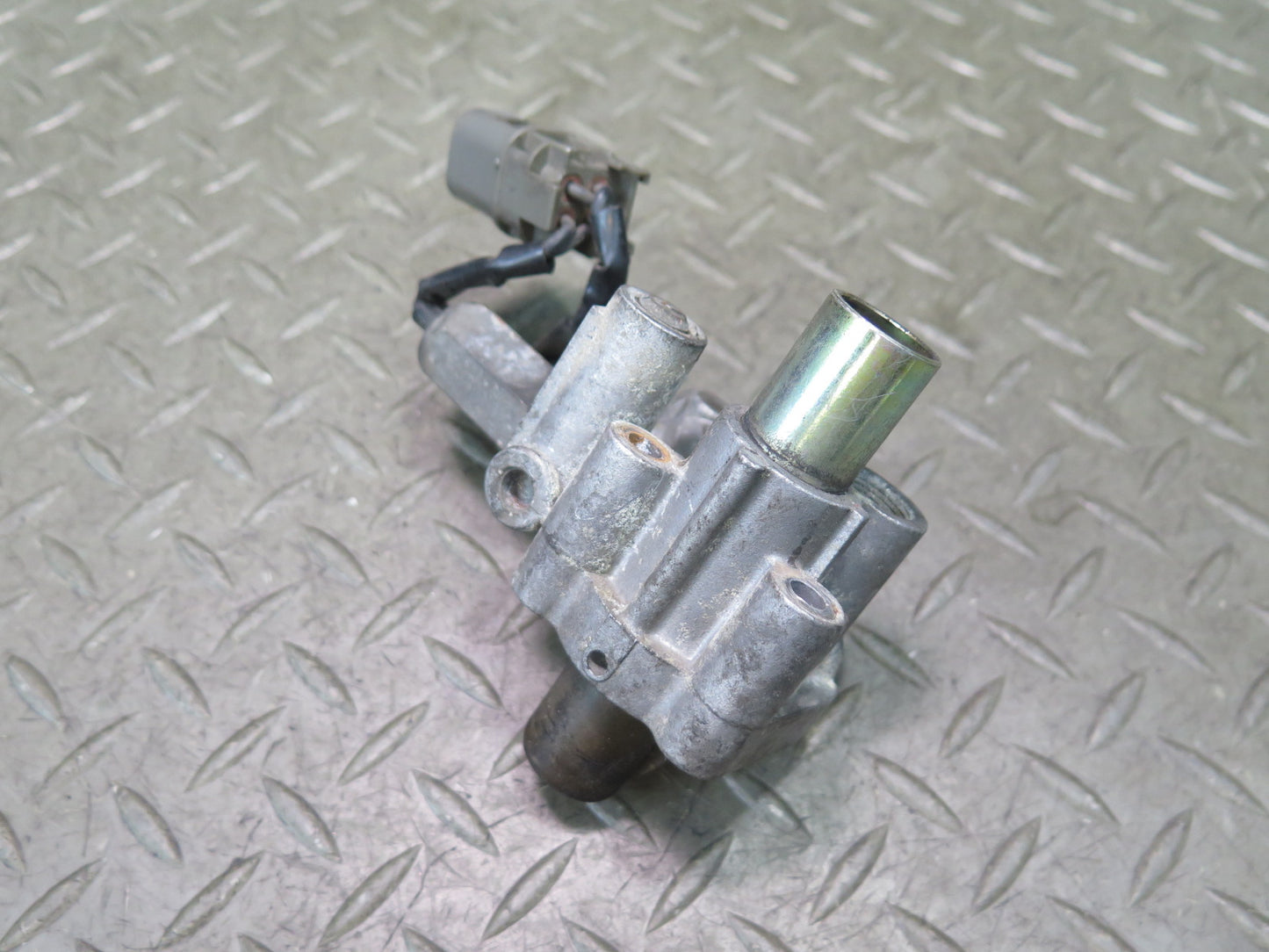 84-89 Nissan Z31 300ZX Auxiliary AUX Air Control Valve Solenoid OEM