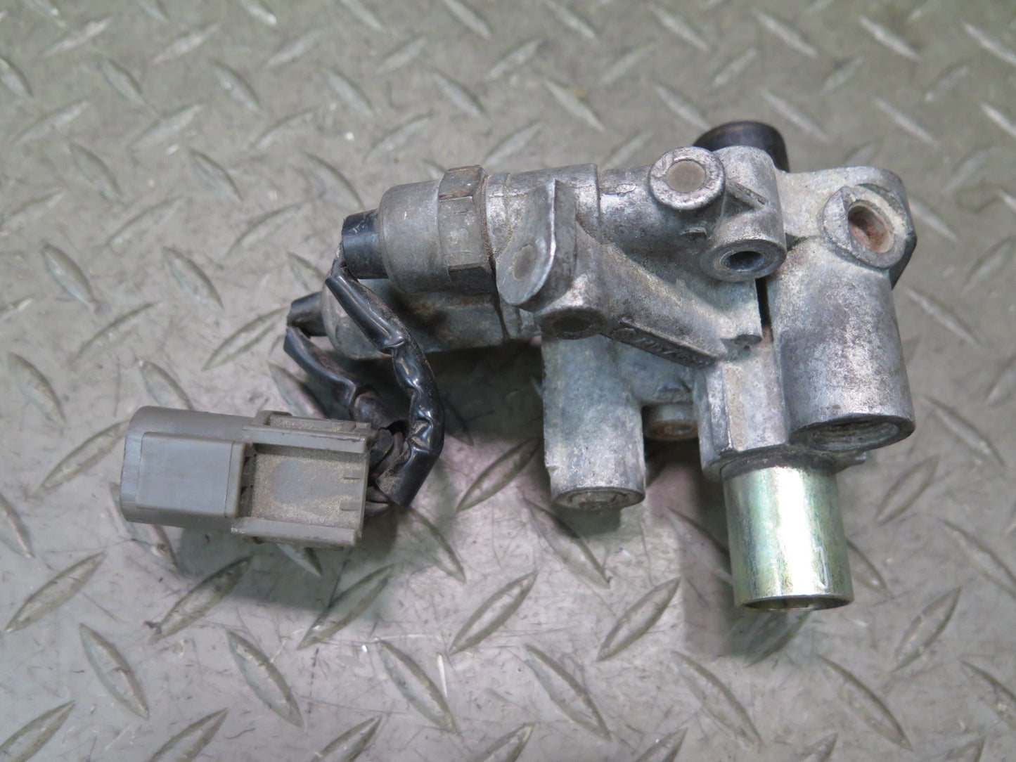 84-89 Nissan Z31 300ZX Auxiliary AUX Air Control Valve Solenoid OEM