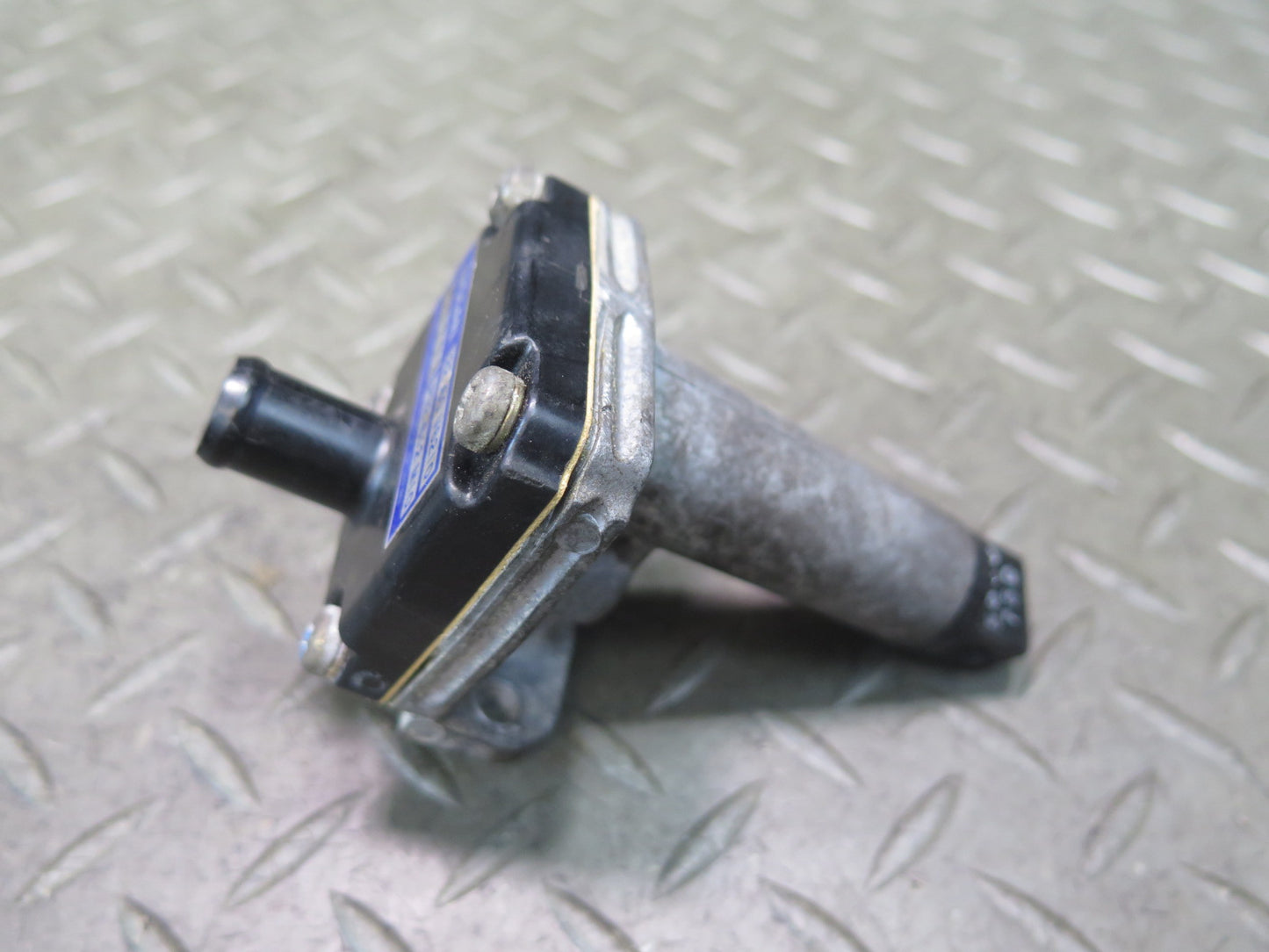 87-89 Nissan Z31 300ZX Idle Air Control Valve 22660-V6210 OEM