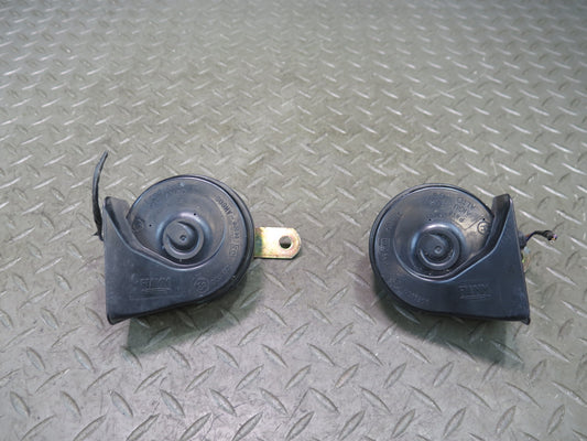 03-08 BMW E86 E85 Z4 Set of 2 High & Low Tone Pitch Horn Signal OEM