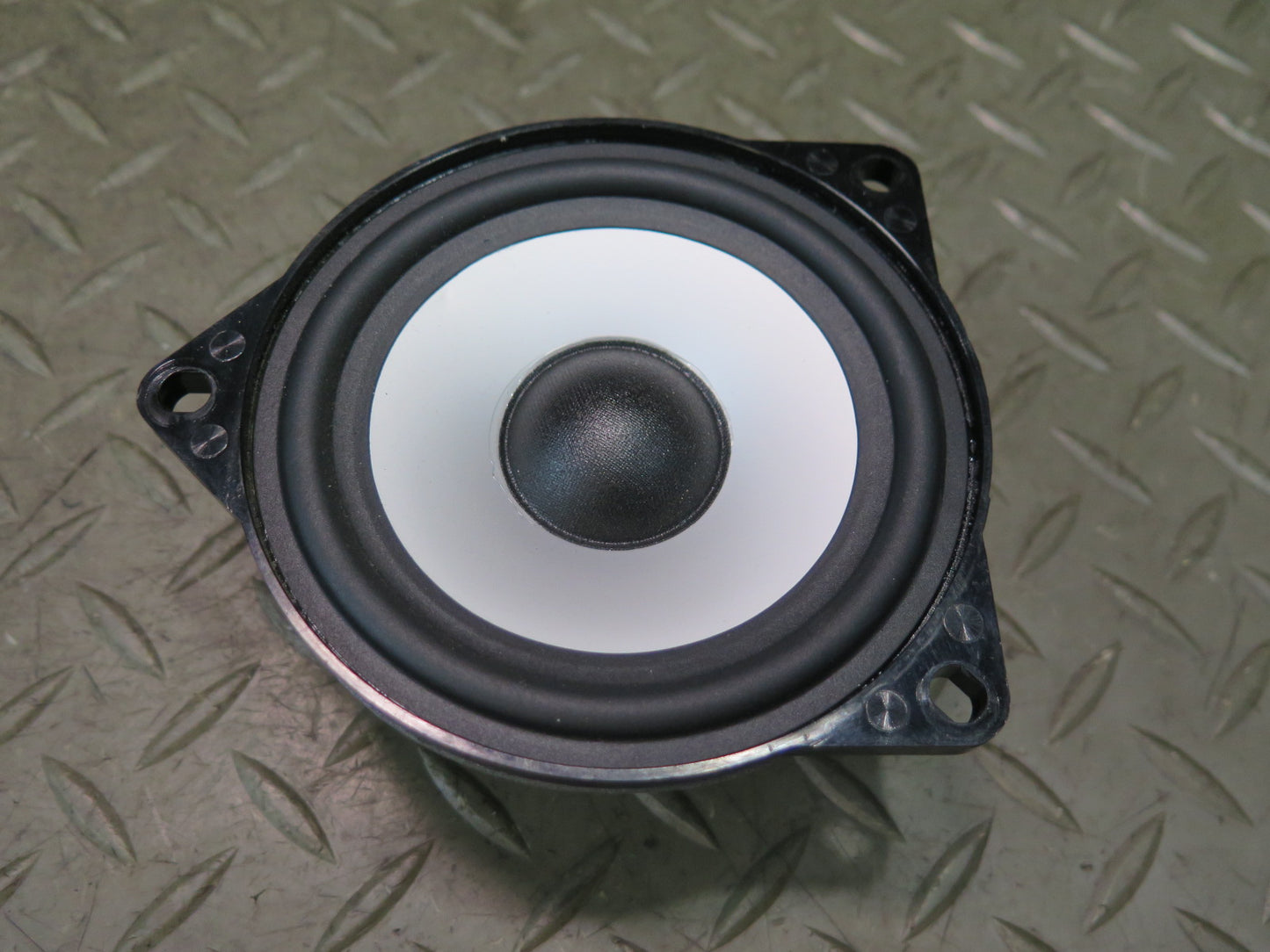 03-08 BMW E85 Z4 Set of 2 Front or Rear TOP Hi-fi MID Range Speaker OEM