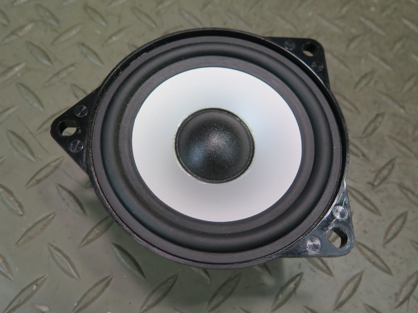 03-08 BMW E85 Z4 Set of 2 Front or Rear TOP Hi-fi MID Range Speaker OEM