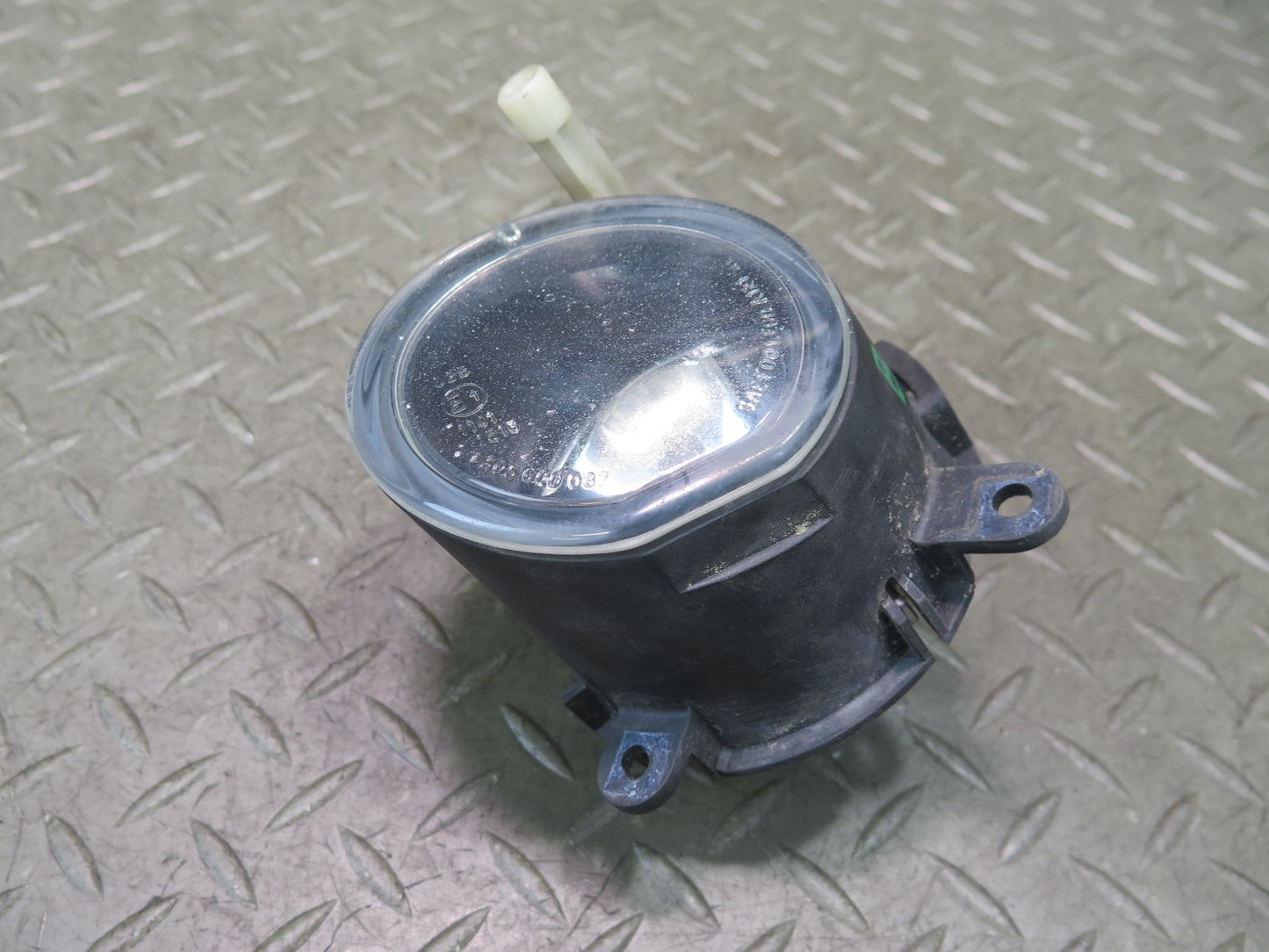 03-05 BMW E86 E85 Z4 Front Left Fog Light Lamp 6925007 OEM