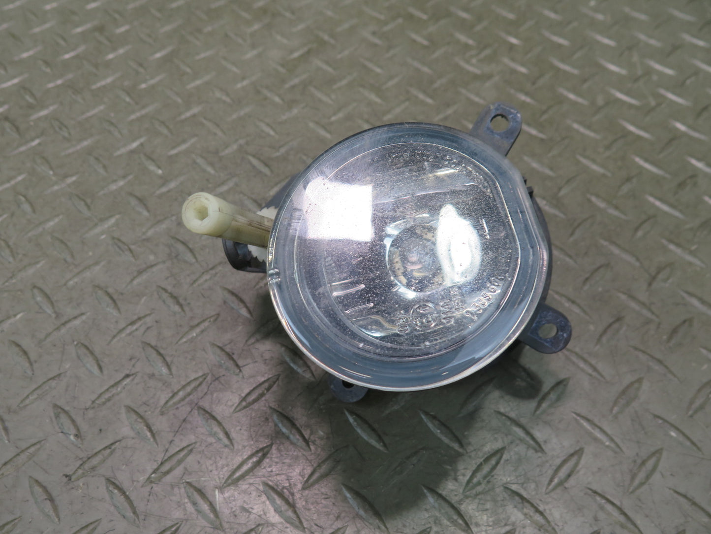 03-05 BMW E86 E85 Z4 Front Left Fog Light Lamp 6925007 OEM