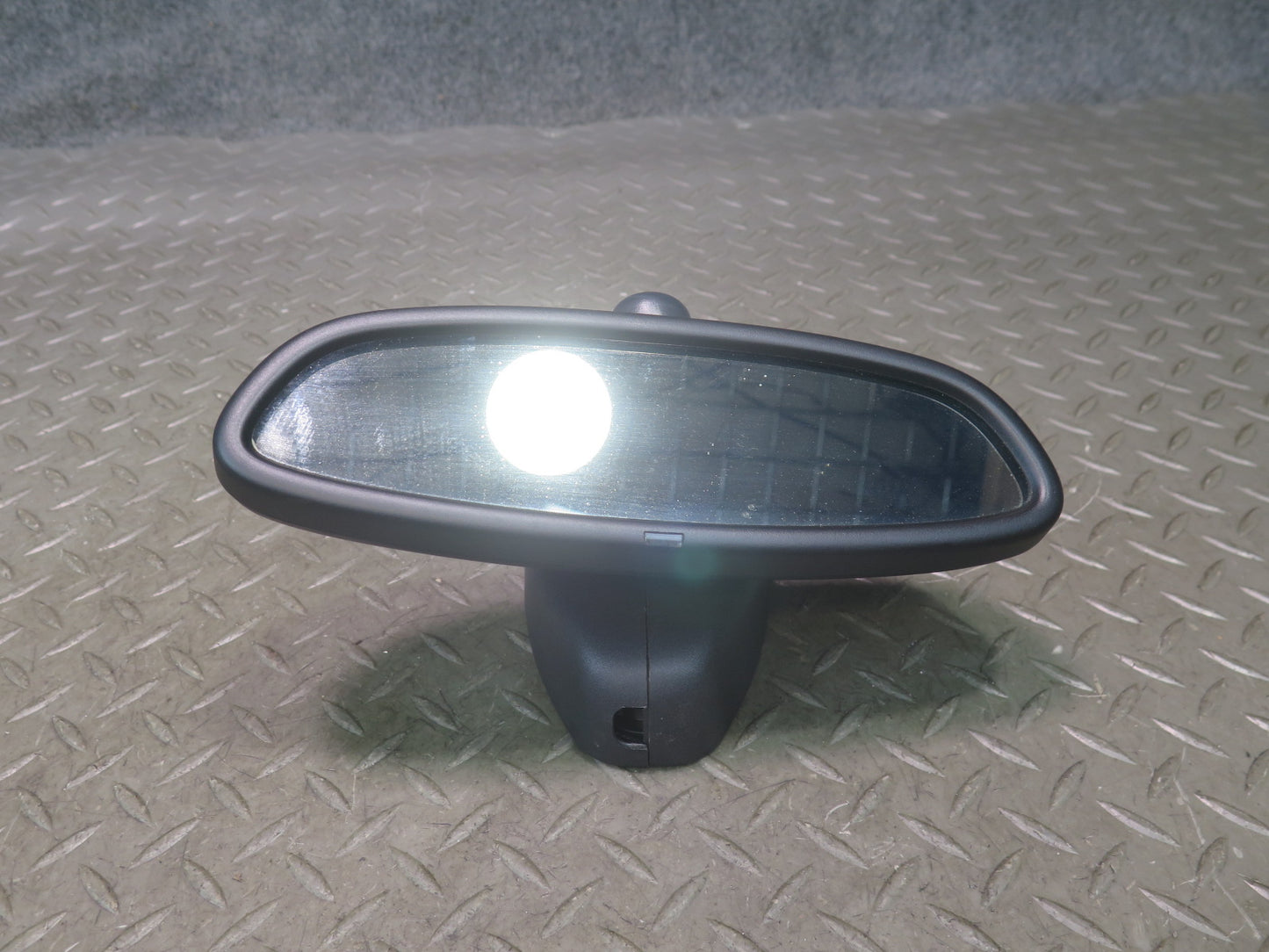 03-08 BMW E85 Z4 Auto Dimming Interior Rear View Mirror EC LED 7051897 OEM
