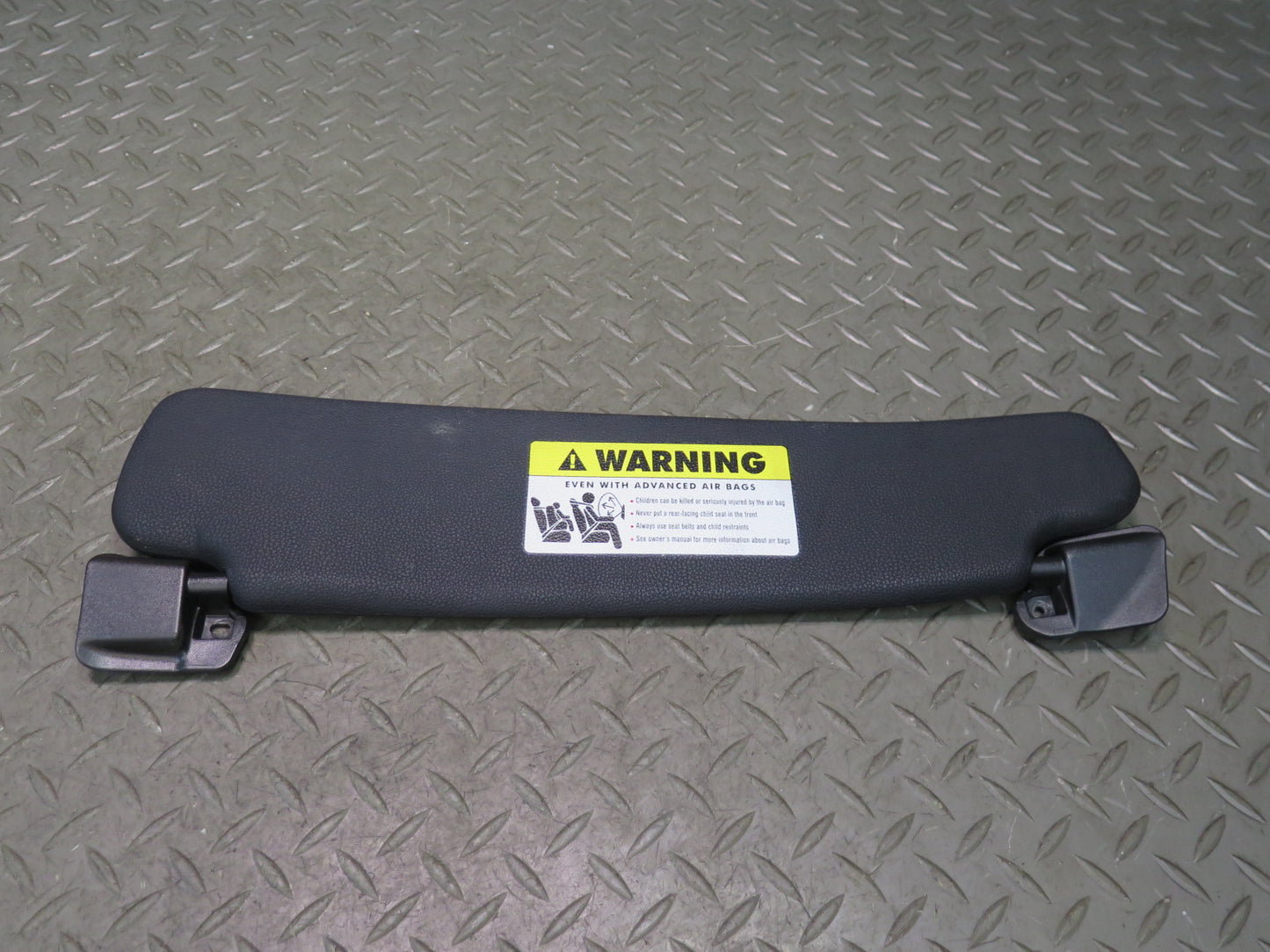 03-08 BMW E85 Z4 Roadster Set of 2 Front Left & Right Sun Visor Black OEM