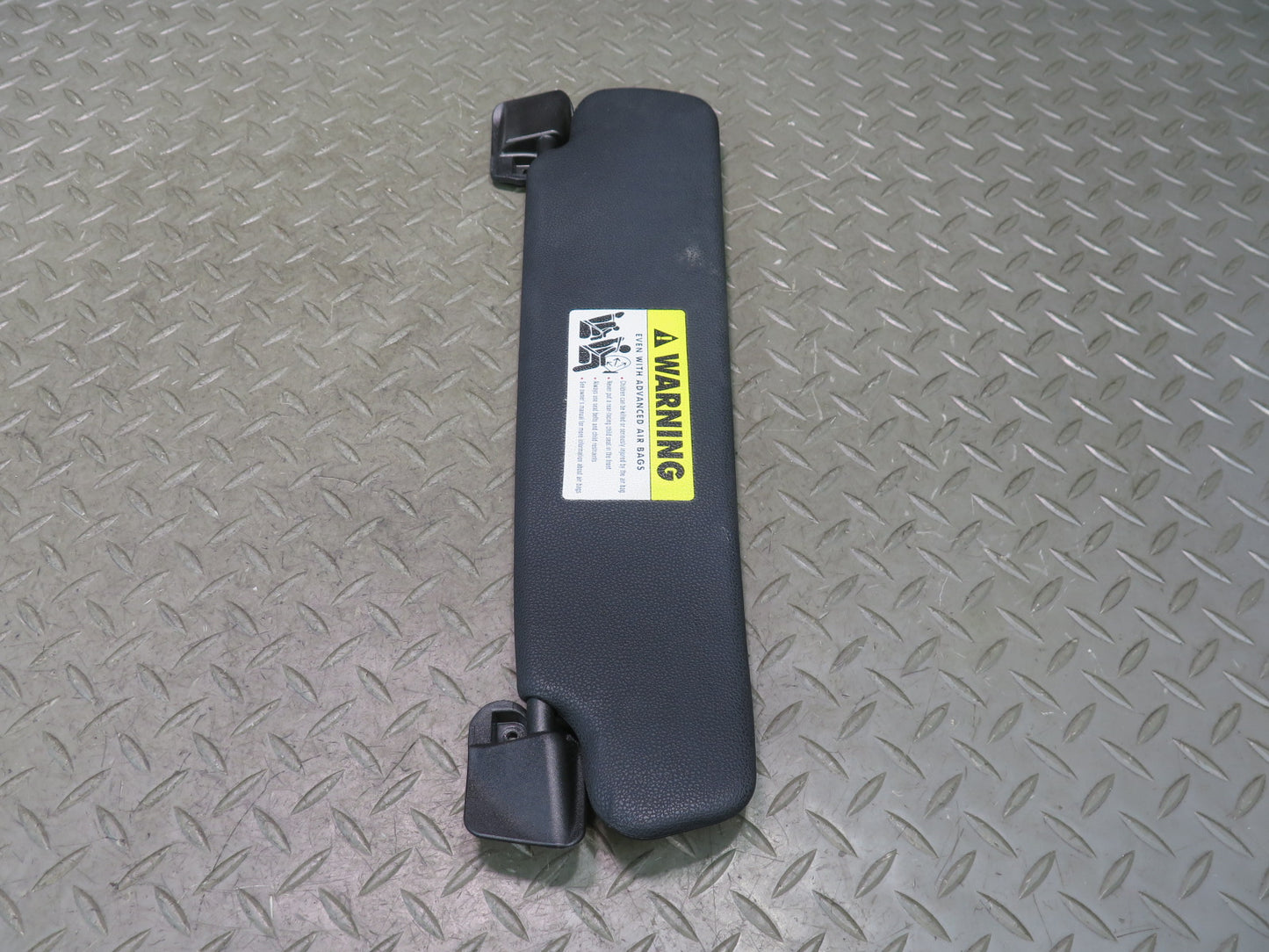 03-08 BMW E85 Z4 Roadster Set of 2 Front Left & Right Sun Visor Black OEM