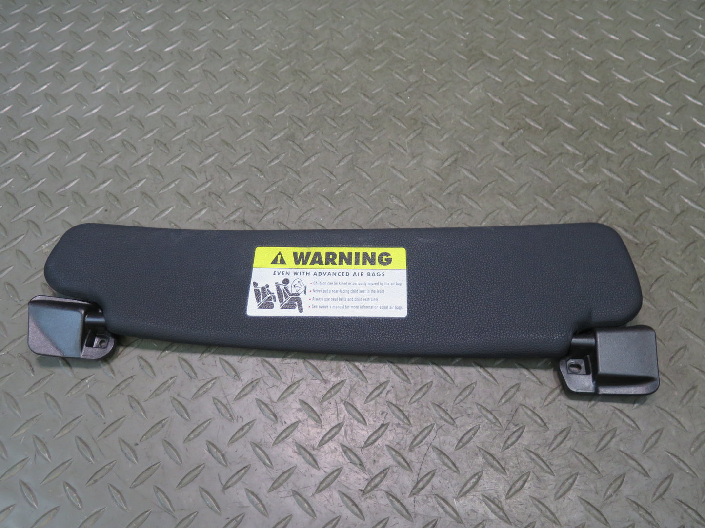03-08 BMW E85 Z4 Roadster Set of 2 Front Left & Right Sun Visor Black OEM