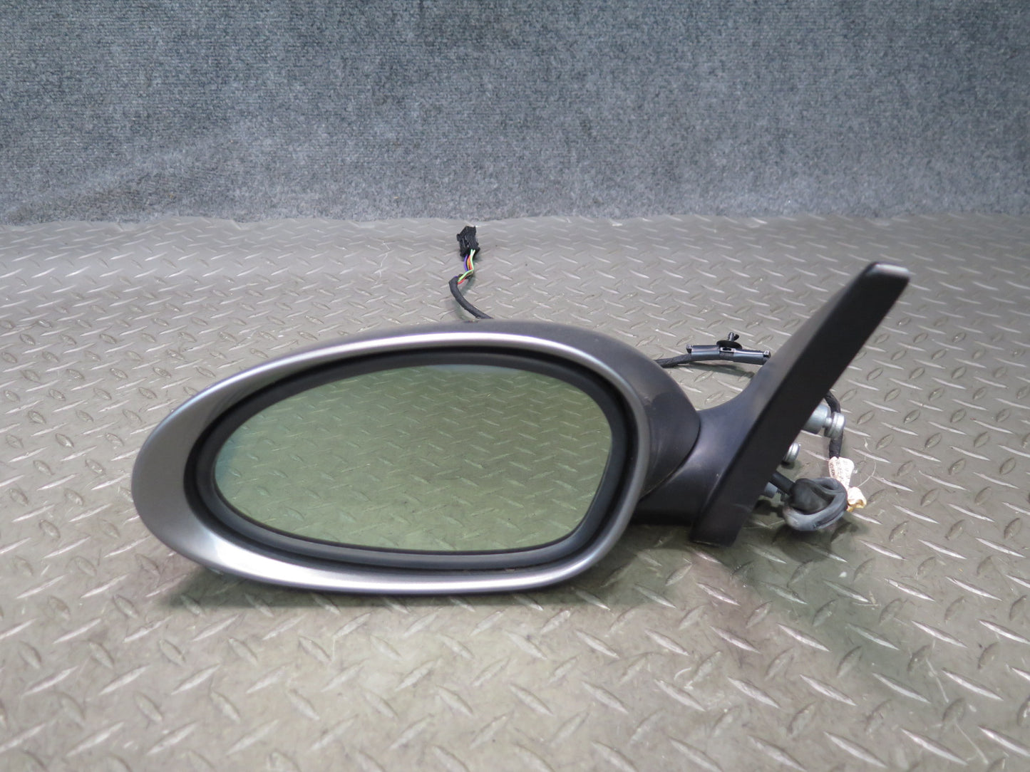 03-08 BMW E85 E86 Z4 Left Door Exterior Auto Dimm Side View Heated Mirror OEM