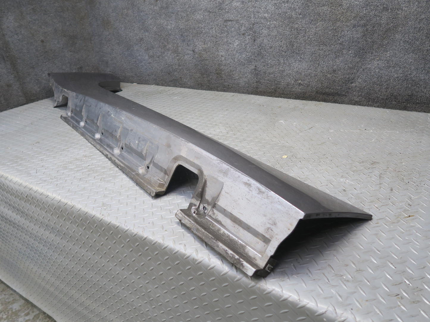 03-08 BMW E85 Z4 Left & Right Side Skirt Rocker Panel Molding Gray Set 66K OEM