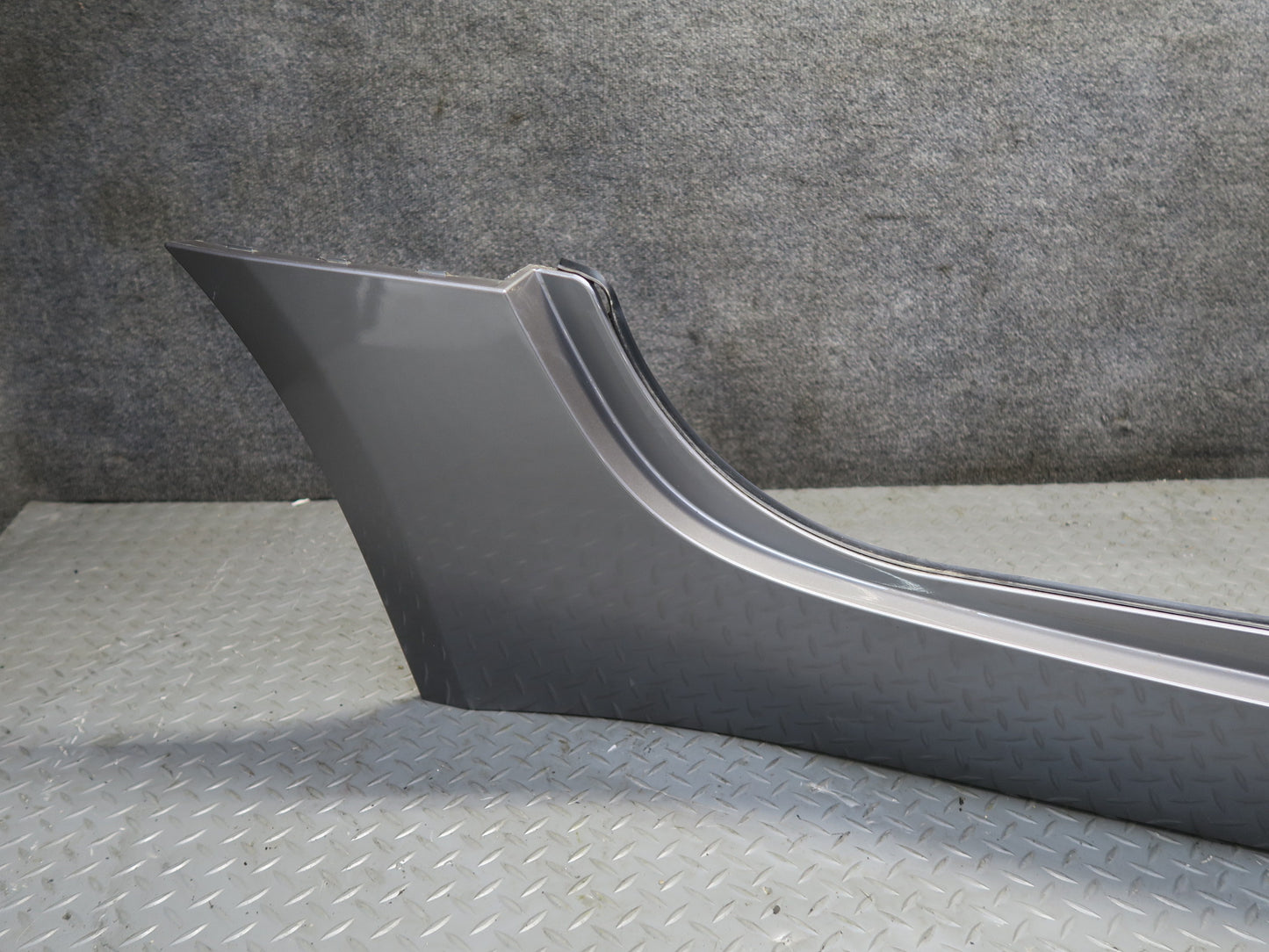 03-08 BMW E85 Z4 Left & Right Side Skirt Rocker Panel Molding Gray Set 66K OEM