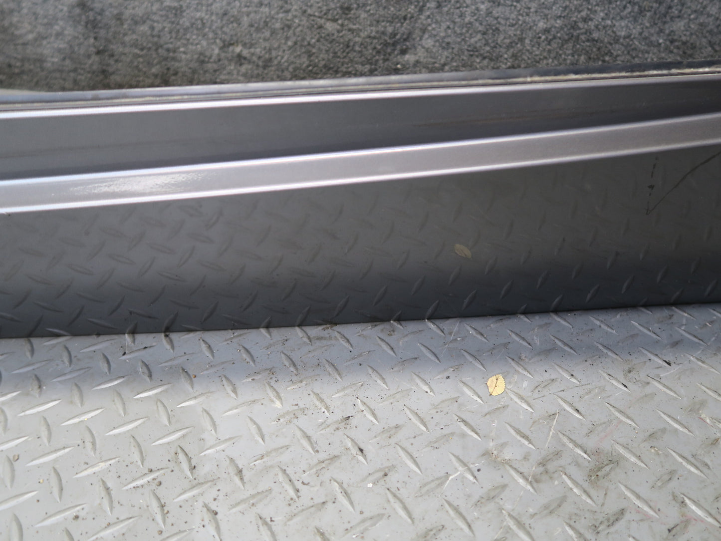 03-08 BMW E85 Z4 Left & Right Side Skirt Rocker Panel Molding Gray Set 66K OEM