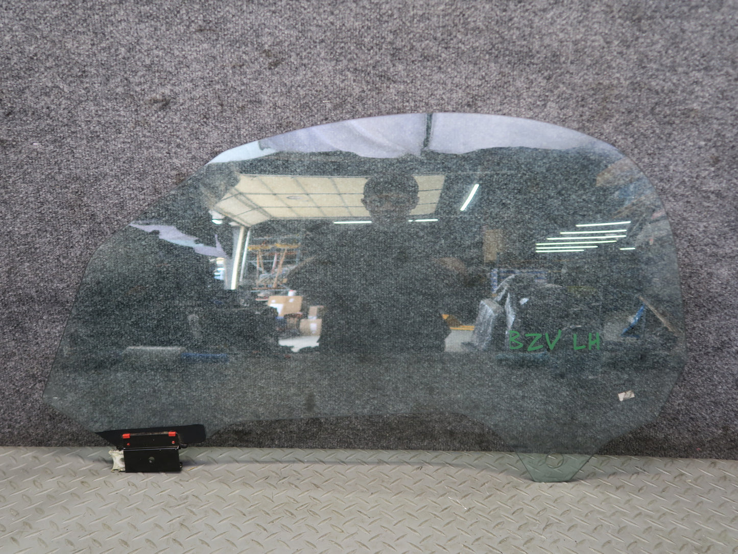 03-08 BMW E85 Z4 Front Left Driver Door Window Glass OEM