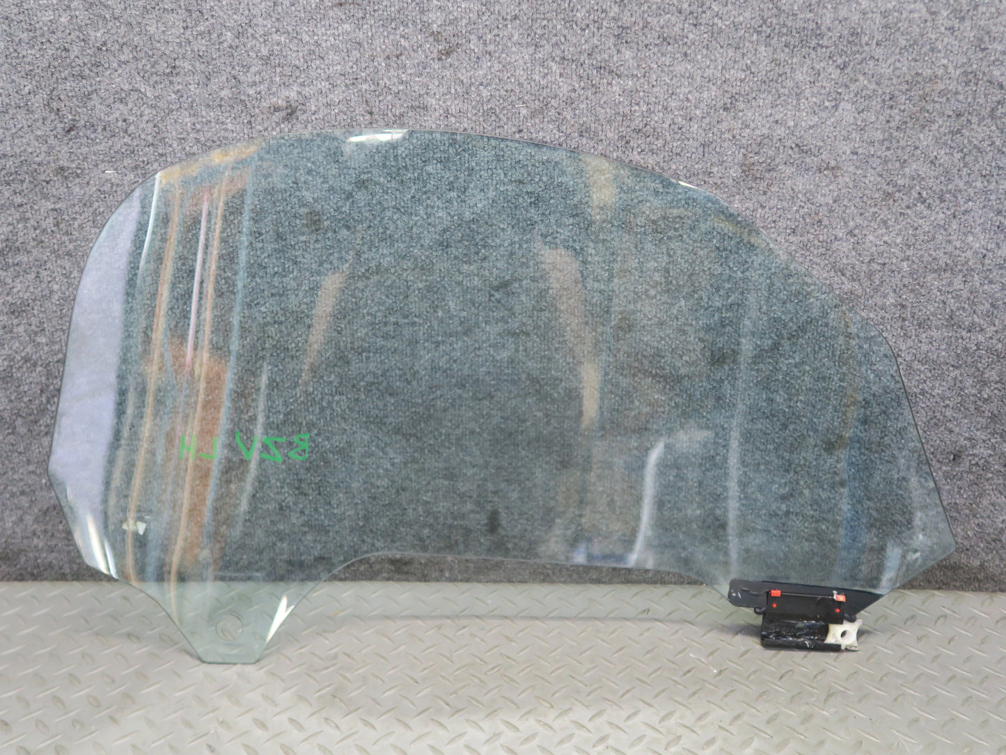 03-08 BMW E85 Z4 Front Left Driver Door Window Glass OEM