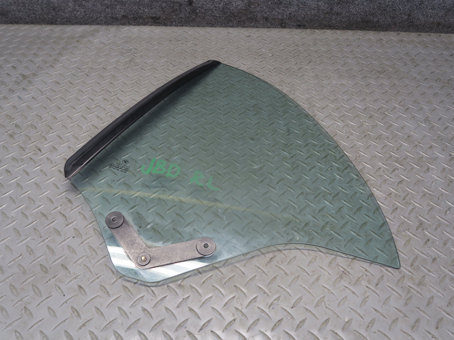 01-06 BMW E46 330ci Convertible Rear Left Driver Side Quarter Glass Window OEM