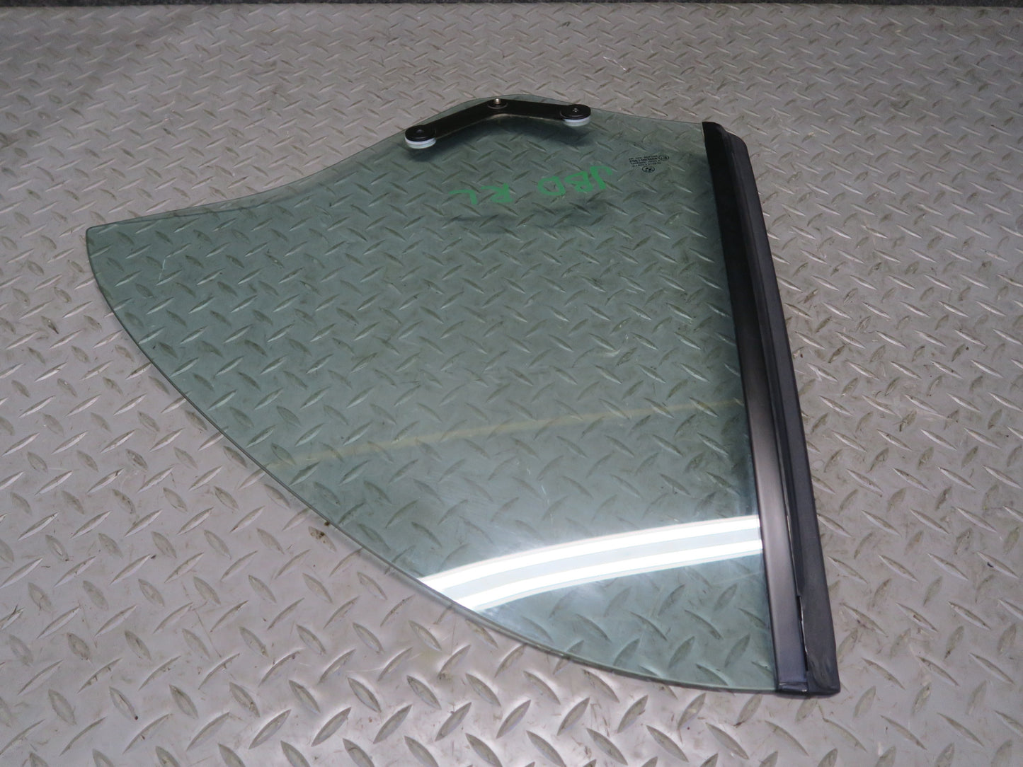 01-06 BMW E46 330ci Convertible Rear Left Driver Side Quarter Glass Window OEM