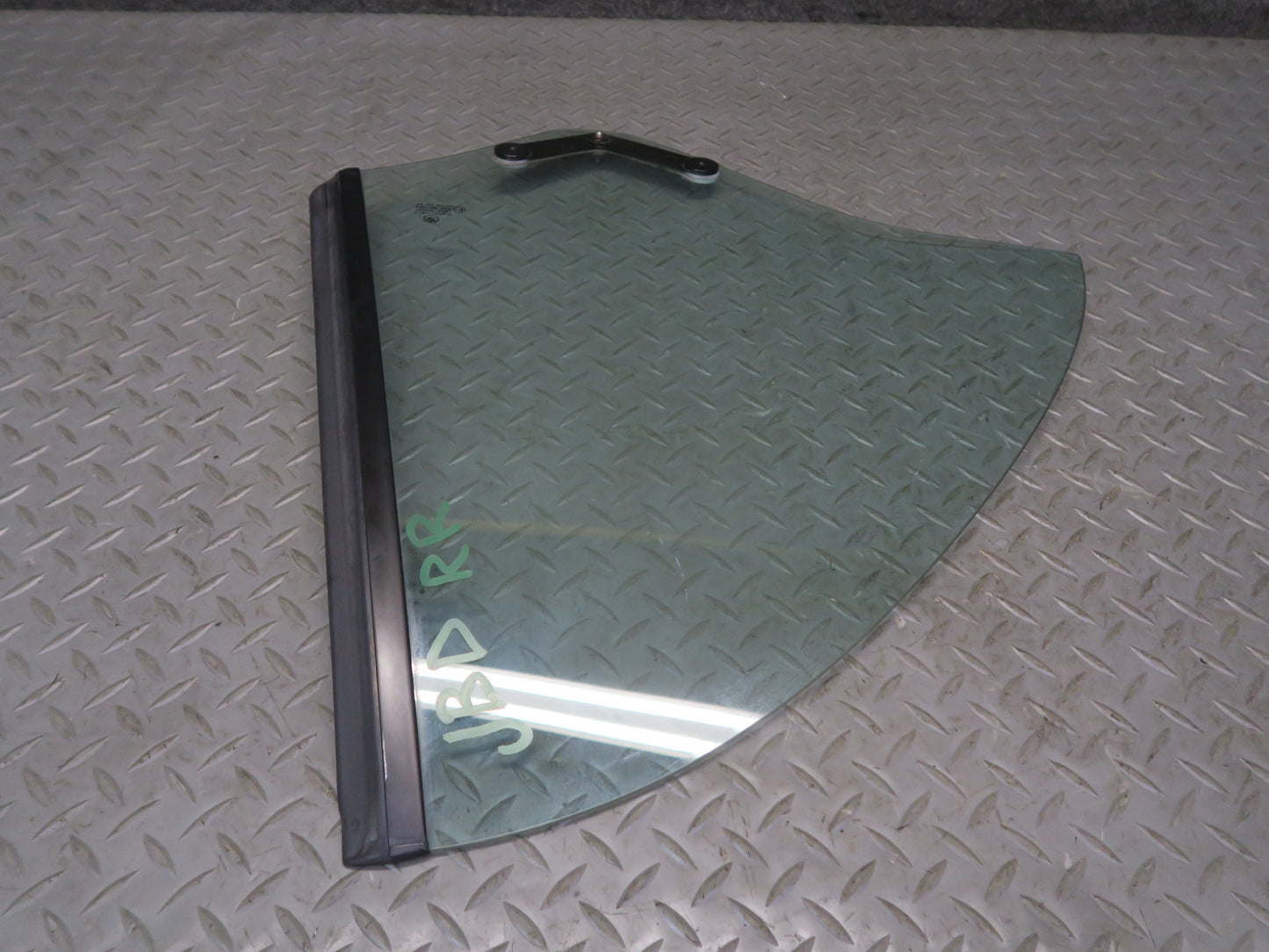 01-06 BMW E46 330ci Convertible Rear Right Pass Side Quarter Glass Window OEM