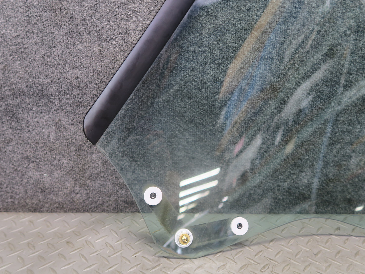 01-06 BMW E46 330ci Convertible Rear Right Pass Side Quarter Glass Window OEM
