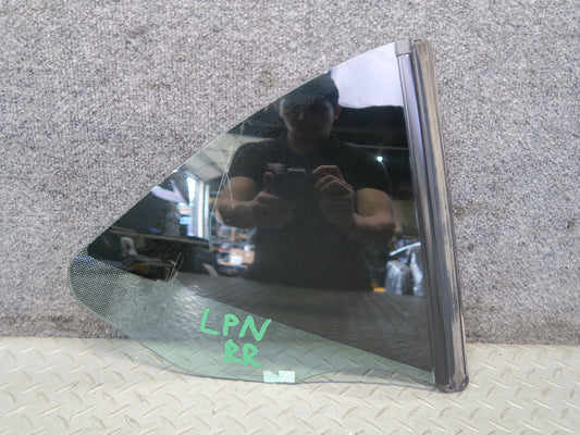1999-2005 Porsche 911 996 Convertible Rear Right Quarter Glass Window