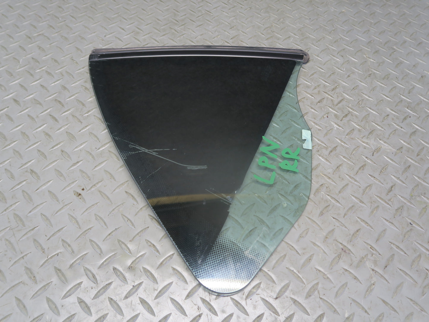 1999-2005 Porsche 911 996 Convertible Rear Right Quarter Glass Window