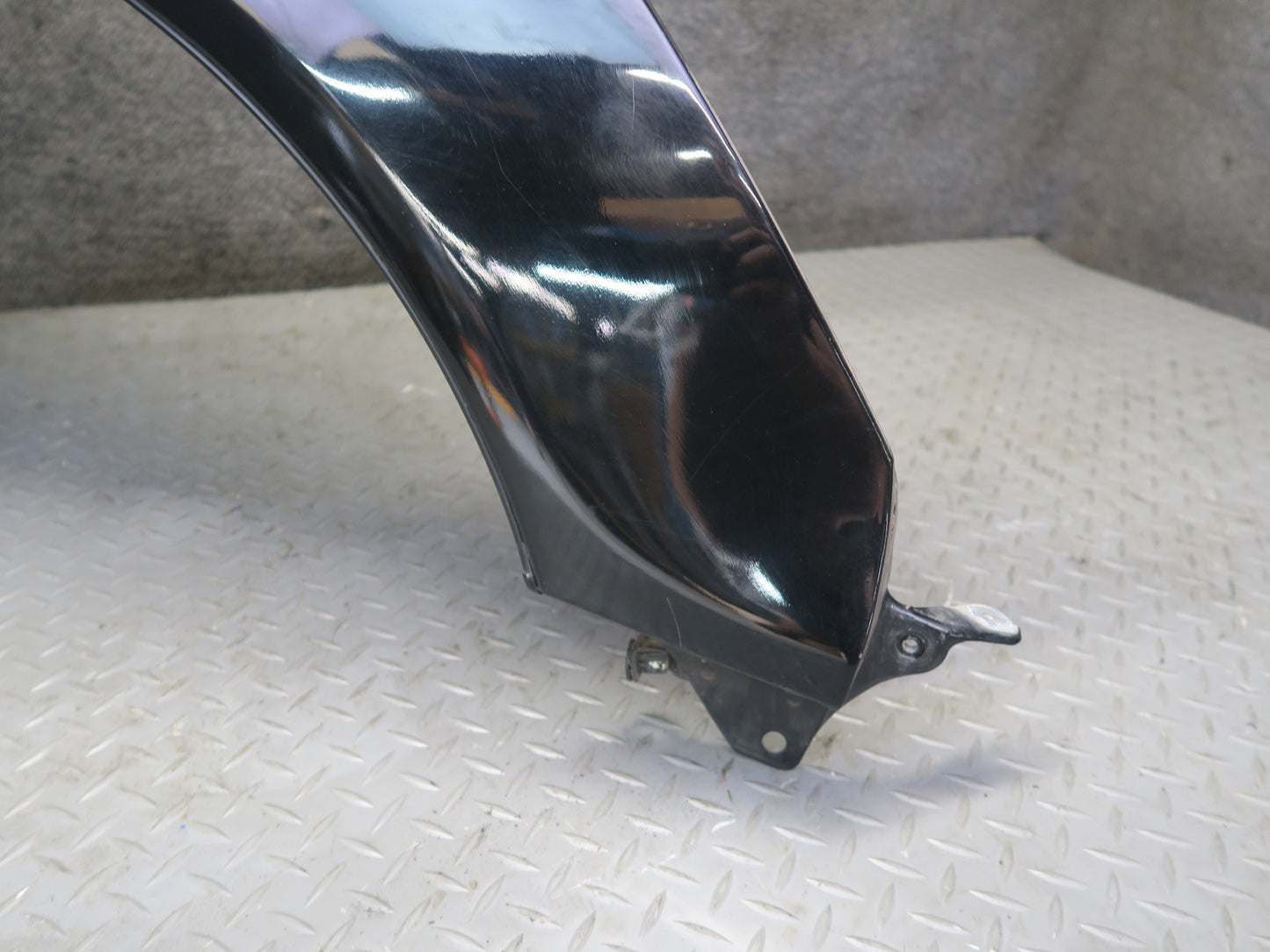 04-06 Lexus UCF30L LS430 Front Right Fender Shell Panel Cover Black OEM