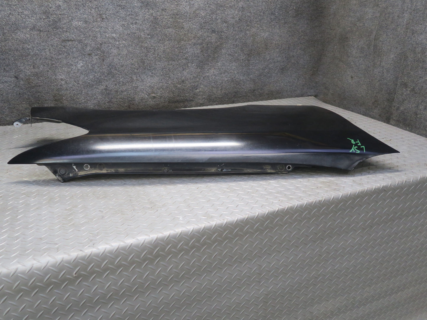 04-06 Lexus UCF30L LS430 Front Right Fender Shell Panel Cover Black OEM