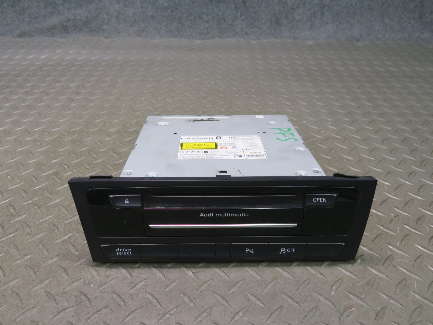 13-15 Audi 8F7 RS5 Dash DVD MMI Multimedia Player Head Unit 8R1035746C OEM