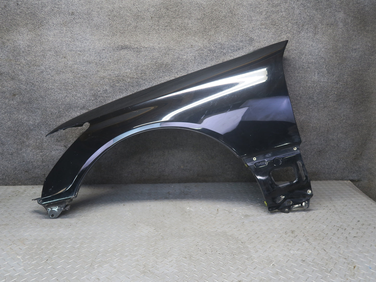 04-06 Lexus UCF30L LS430 Front Left Fender Shell Panel Cover Black OEM
