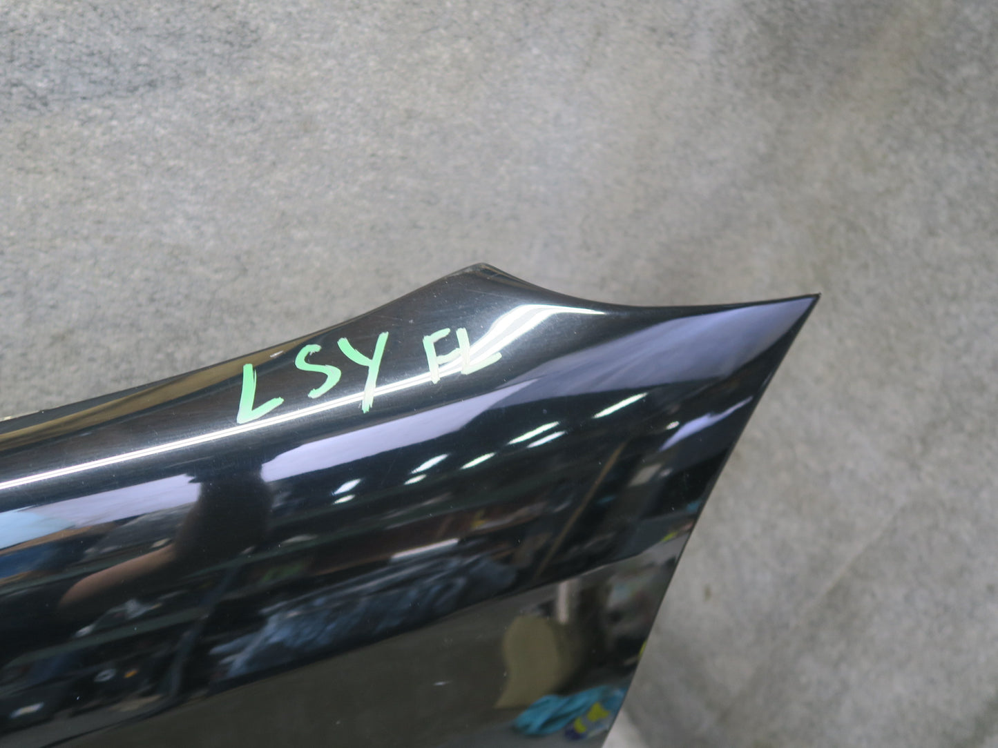 04-06 Lexus UCF30L LS430 Front Left Fender Shell Panel Cover Black OEM