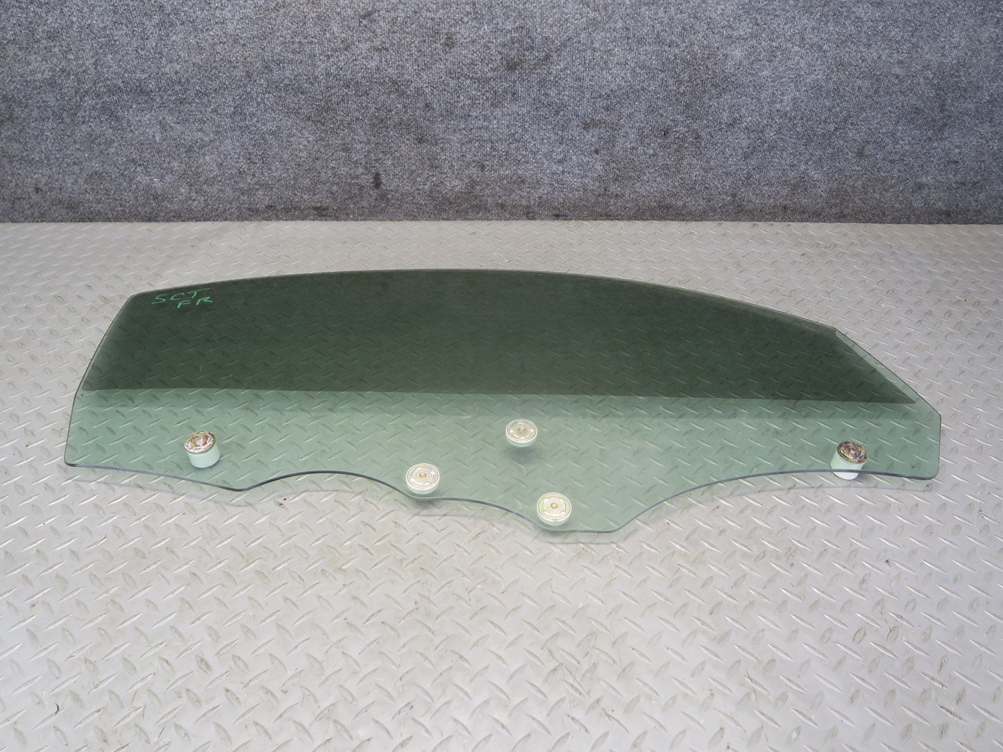 02-10 Lexus SC430 UZZ40L Front Right Passenger Door Glass Window OEM