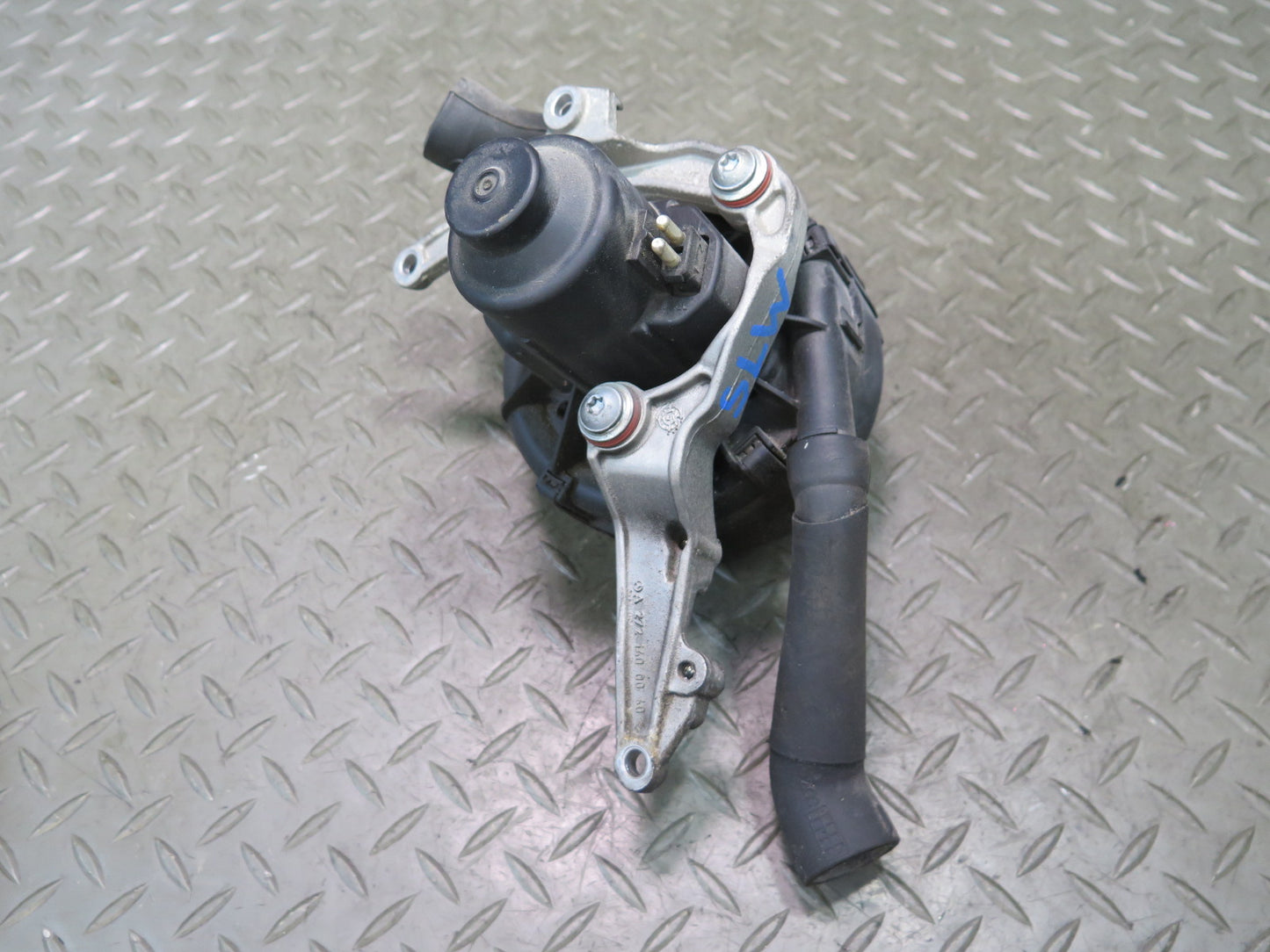 07-12 Mercedes R230 SL550 Secondary Air Smog Injection Pump w Hose OEM