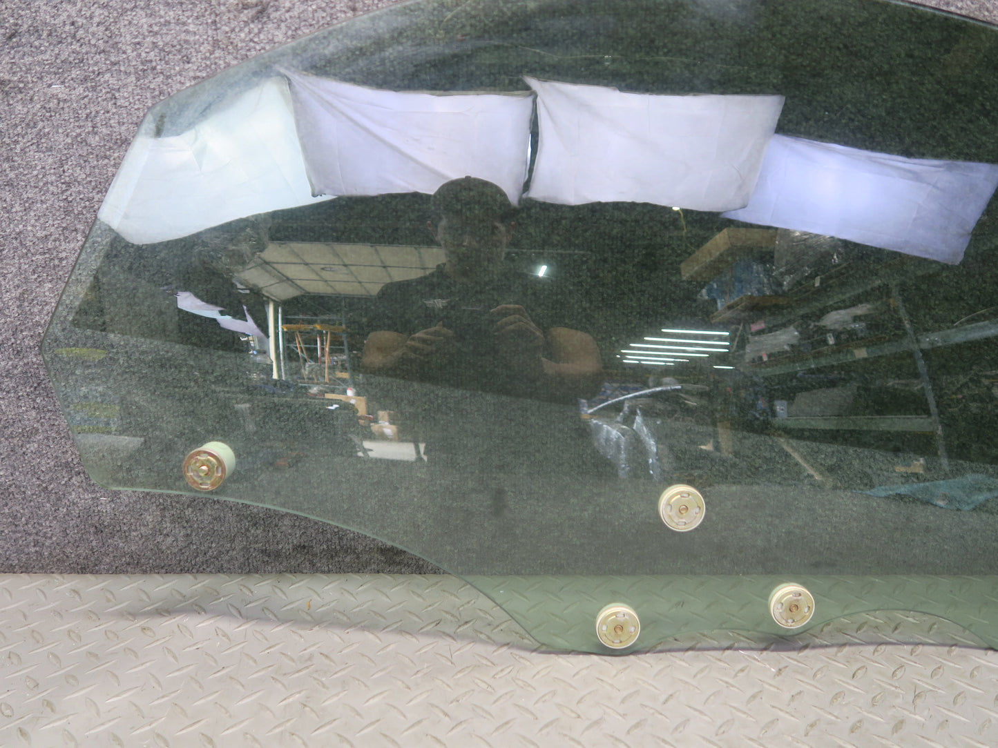 02-10 Lexus SC430 UZZ40L Front Left Driver Door Glass Window OEM