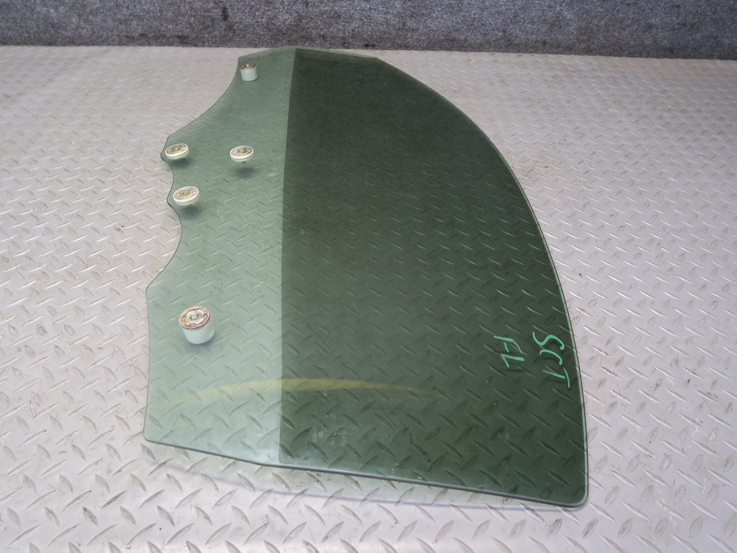 02-10 Lexus SC430 UZZ40L Front Left Driver Door Glass Window OEM