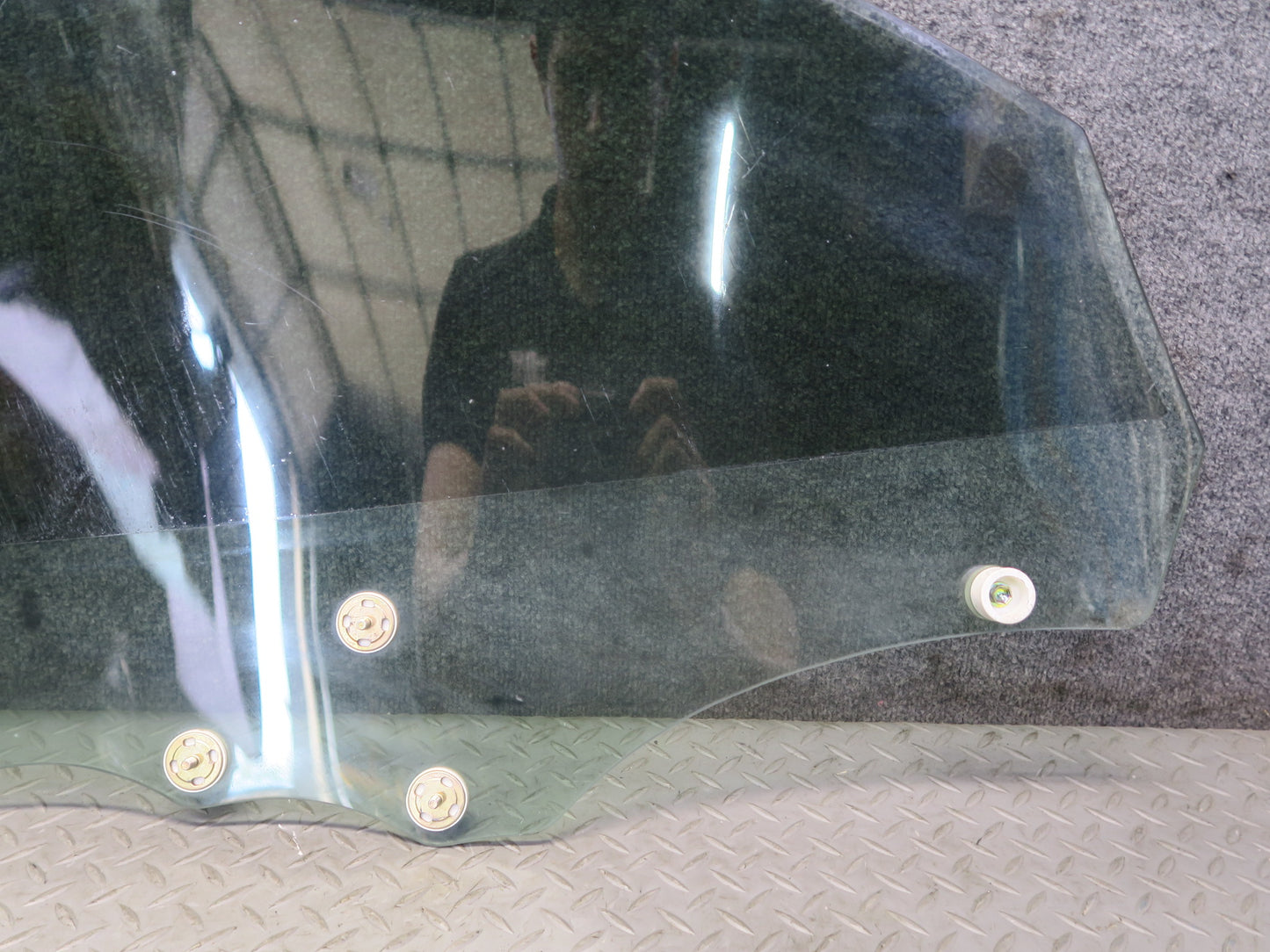 02-10 Lexus SC430 UZZ40L Front Left Driver Door Glass Window OEM