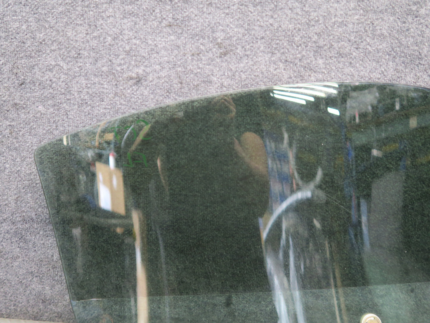 02-10 Lexus SC430 UZZ40L Front Left Driver Door Glass Window OEM