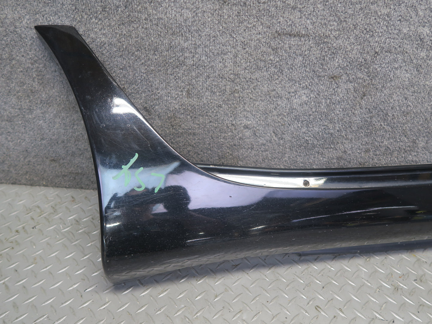 04-06 Lexus UCF30L LS430 Front & Rear Right Side Skirt Rocker Panel Molding OEM
