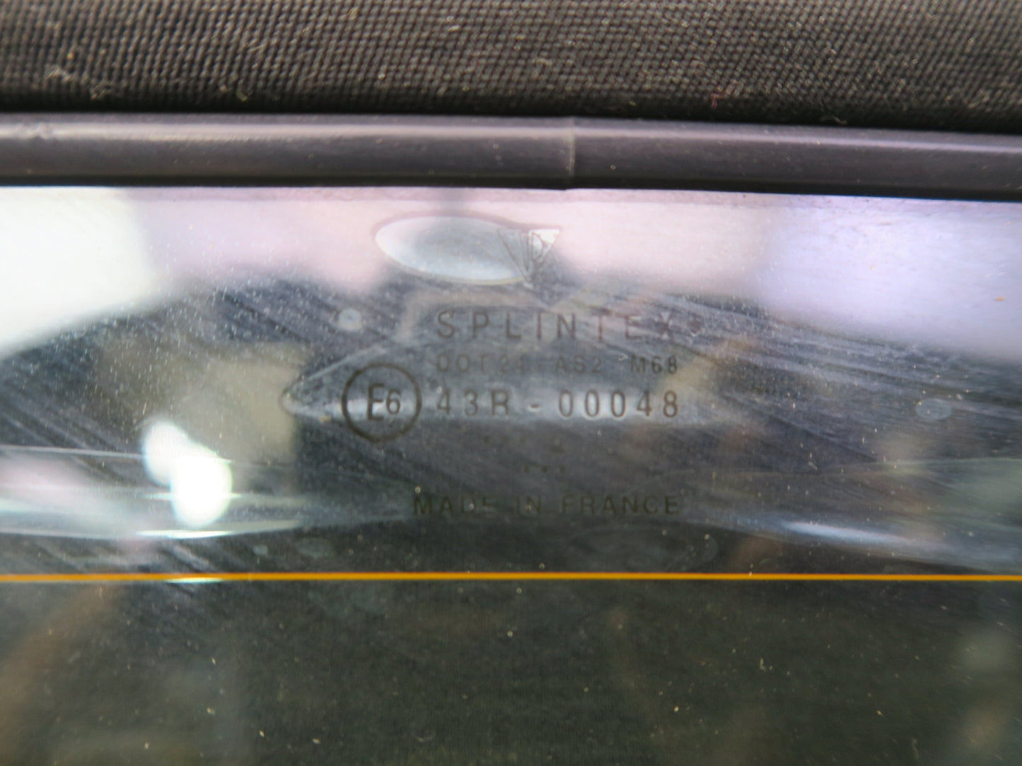 1999-2005 Porsche 911 Carrera 996 Convertible Rear Windshield Glass Window