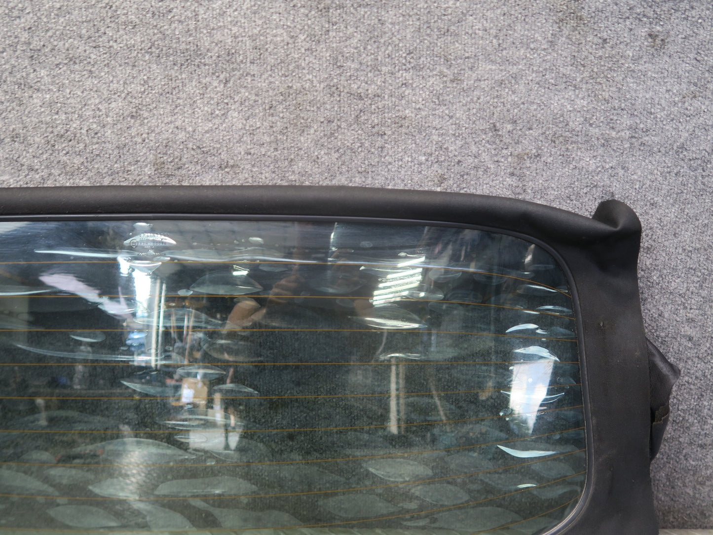 1999-2005 Porsche 911 Carrera 996 Convertible Rear Windshield Glass Window