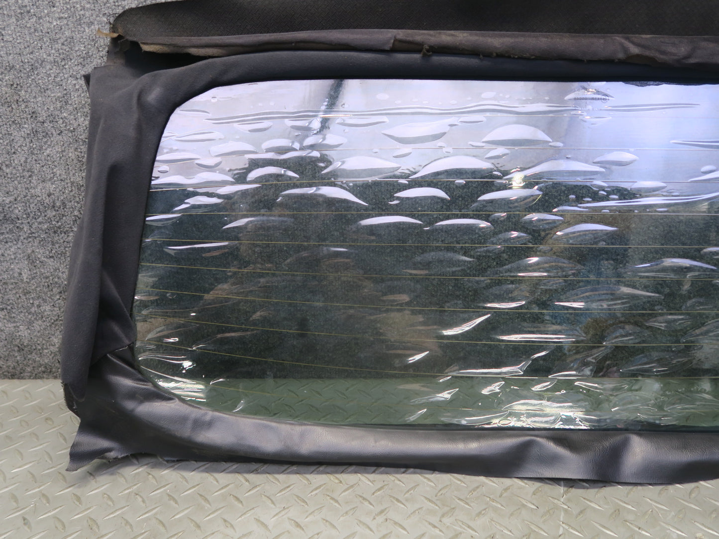 1999-2005 Porsche 911 Carrera 996 Convertible Rear Windshield Glass Window