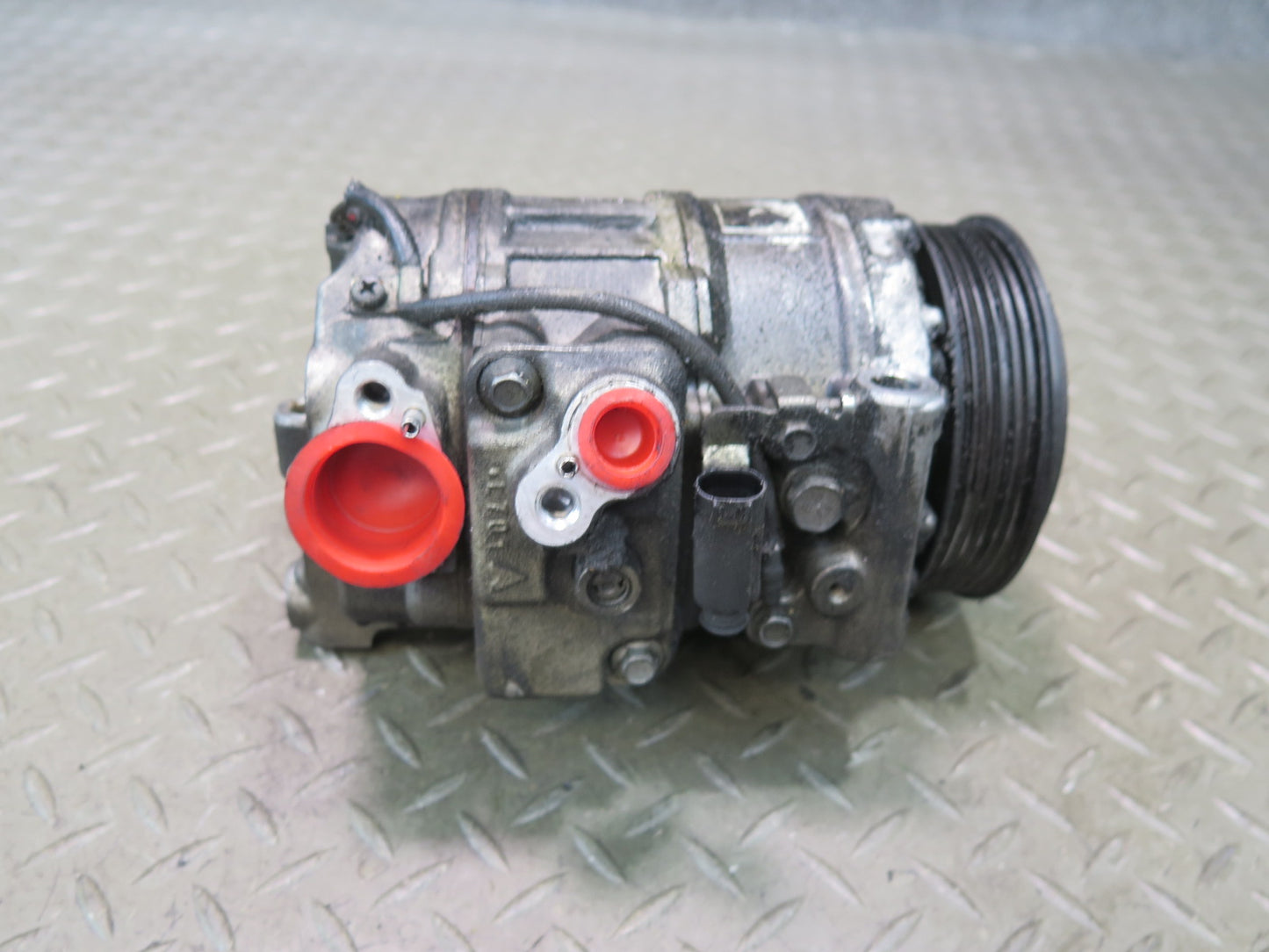 07-12 Mercedes R230 SL550 AC Air Condition Compressor 112K Miles OEM