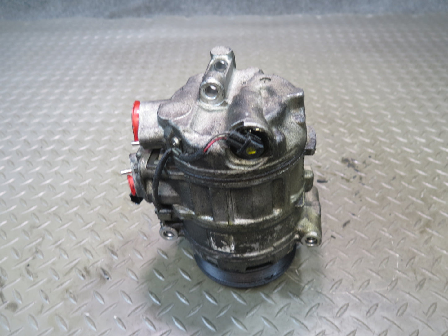 07-12 Mercedes R230 SL550 AC Air Condition Compressor 112K Miles OEM