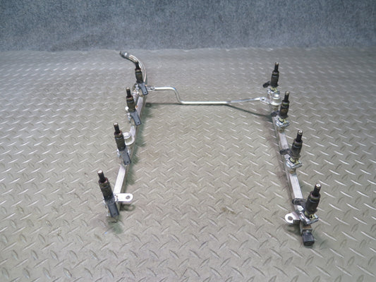 07-12 Mercedes R230 SL550 5.5L M273 Engine Fuel Rail w Injector 112K Miles OEM