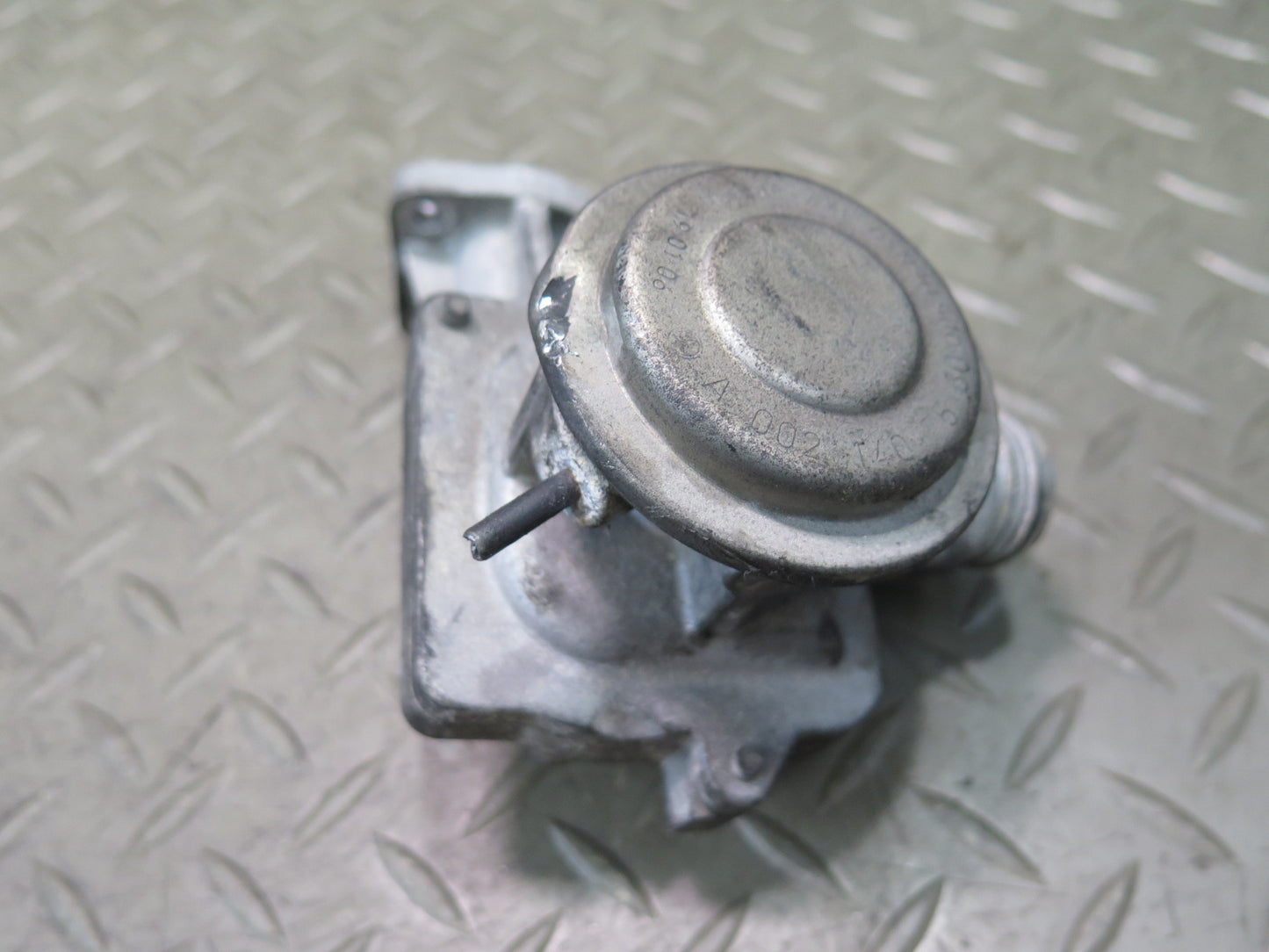 07-12 Mercedes R230 SL550 Left & Right Air Pump Check Valve EGR Emission Set OEM