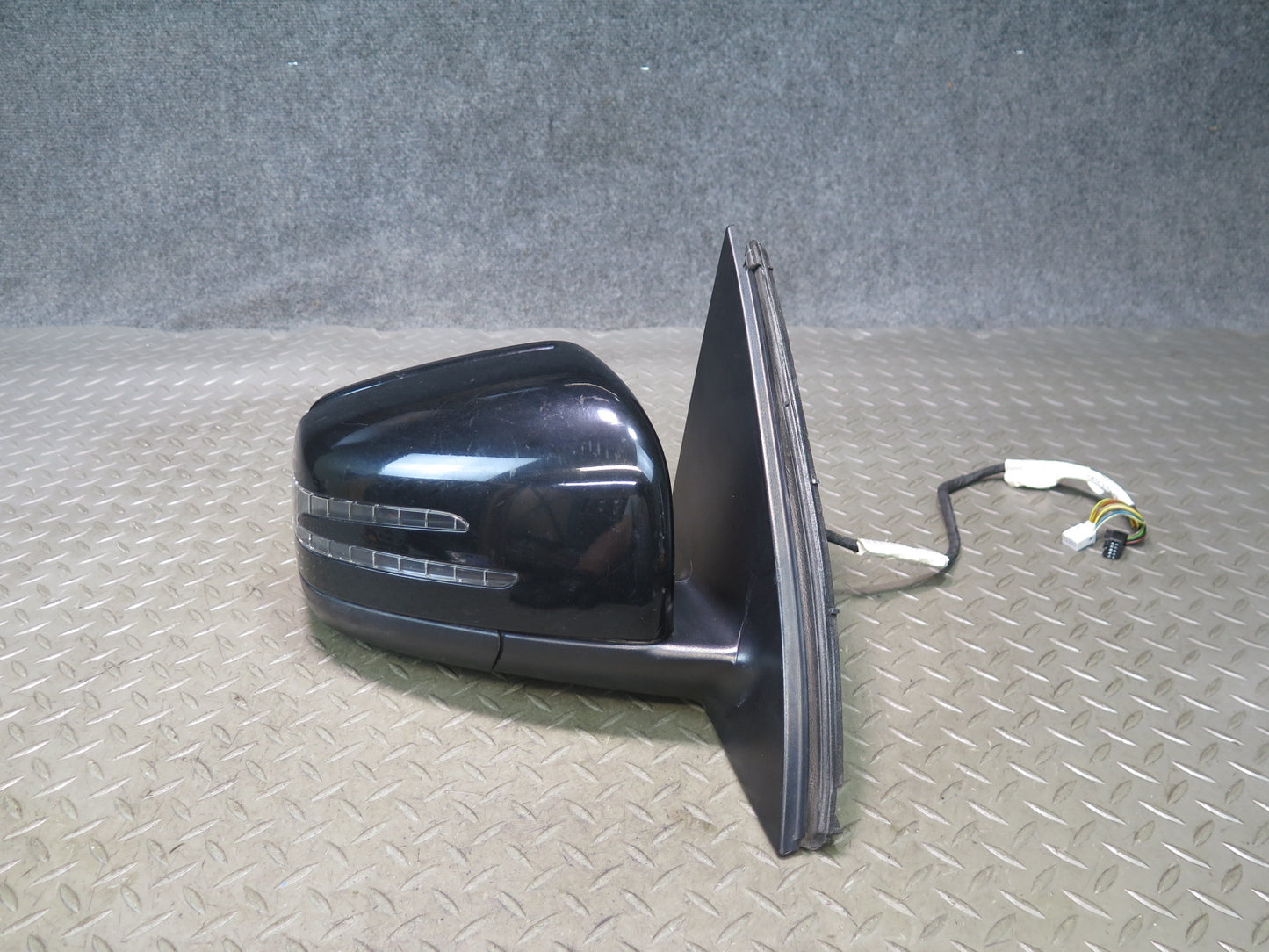 12-15 Mercedes W166 Ml-class Right Door Heated Side View Mirror w Blind Spot OEM